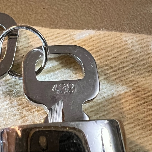 Louis Vuitton Rare Authintic Silver Lock & Keys #439 Comes w/ 2 Silver Keys - Picture 6 of 8